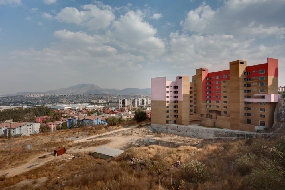 Las Torres / Hierve-Diseñeria