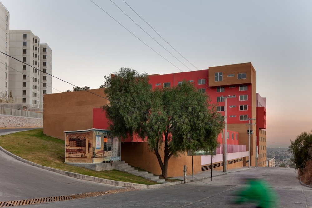 Las Torres / Hierve-Diseñeria
