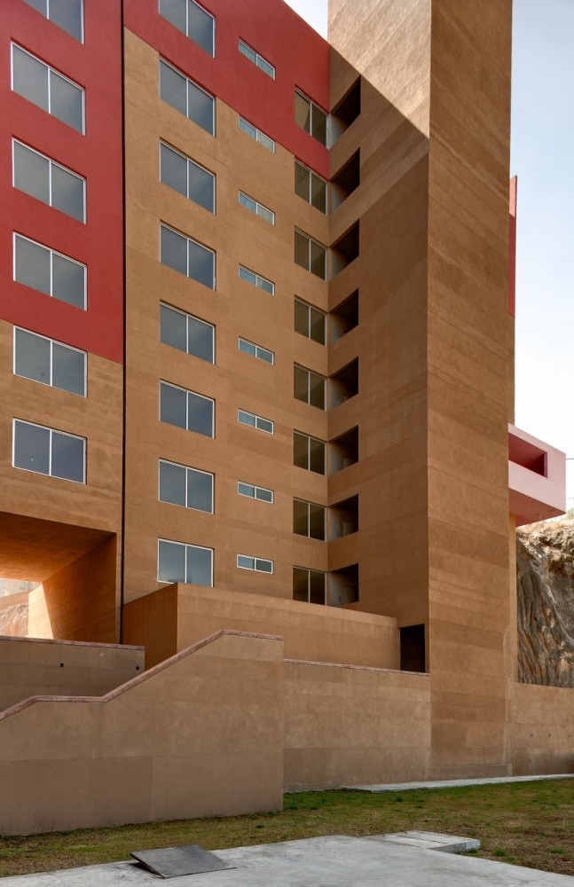 Las Torres / Hierve-Diseñeria
