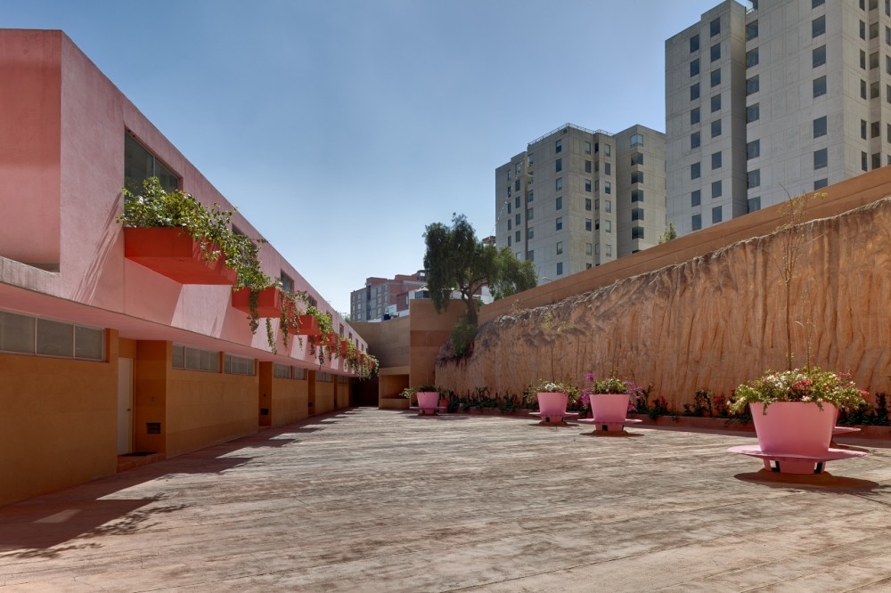 Las Torres / Hierve-Diseñeria