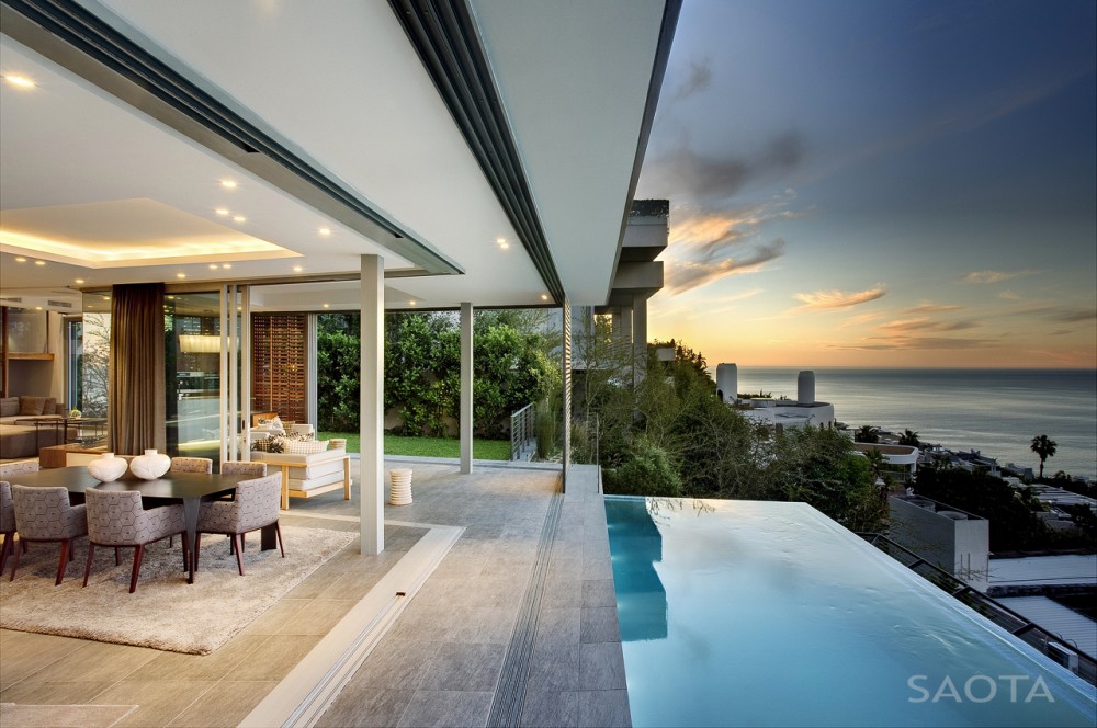 Head Road 1816 / SAOTA