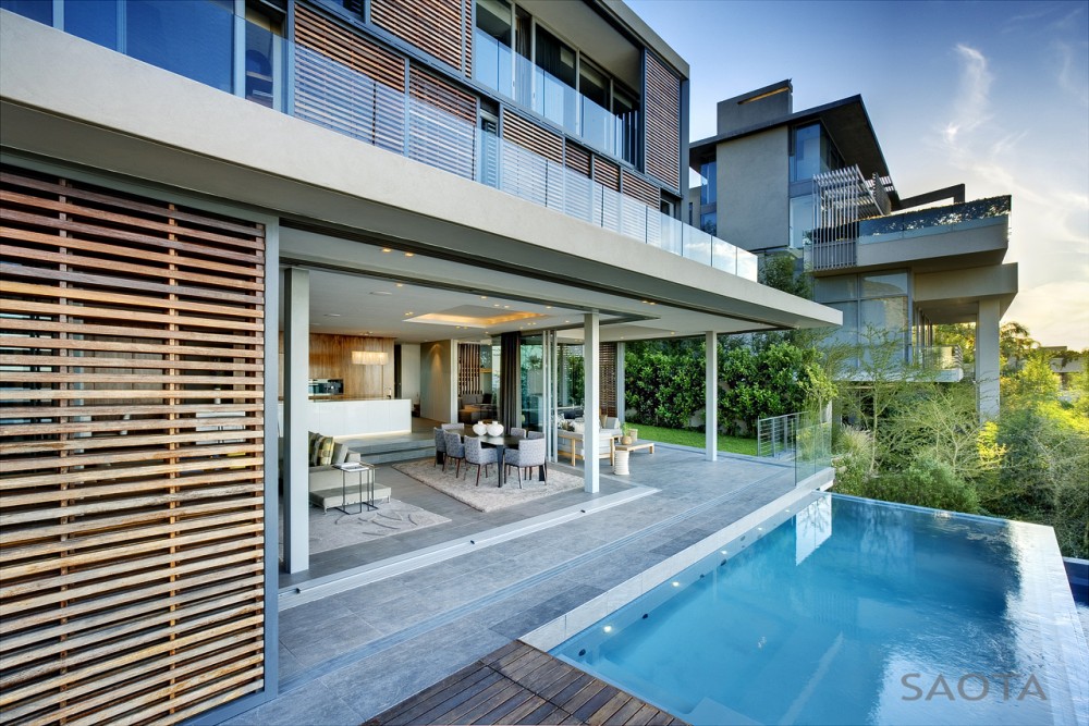 Head Road 1816 / SAOTA