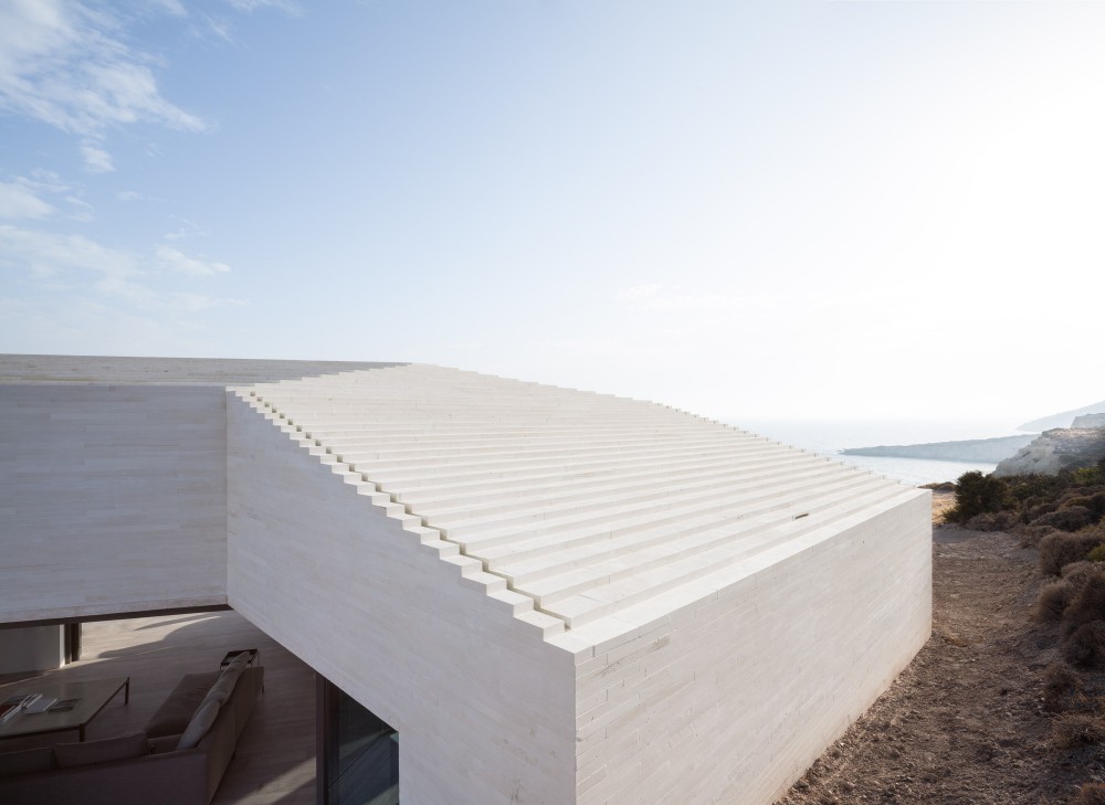 Voronoi’s Corrals / decaARCHITECTURE