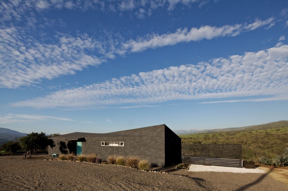 Casa Maitencillo / Mas y Fernández Arquitectos Asociados