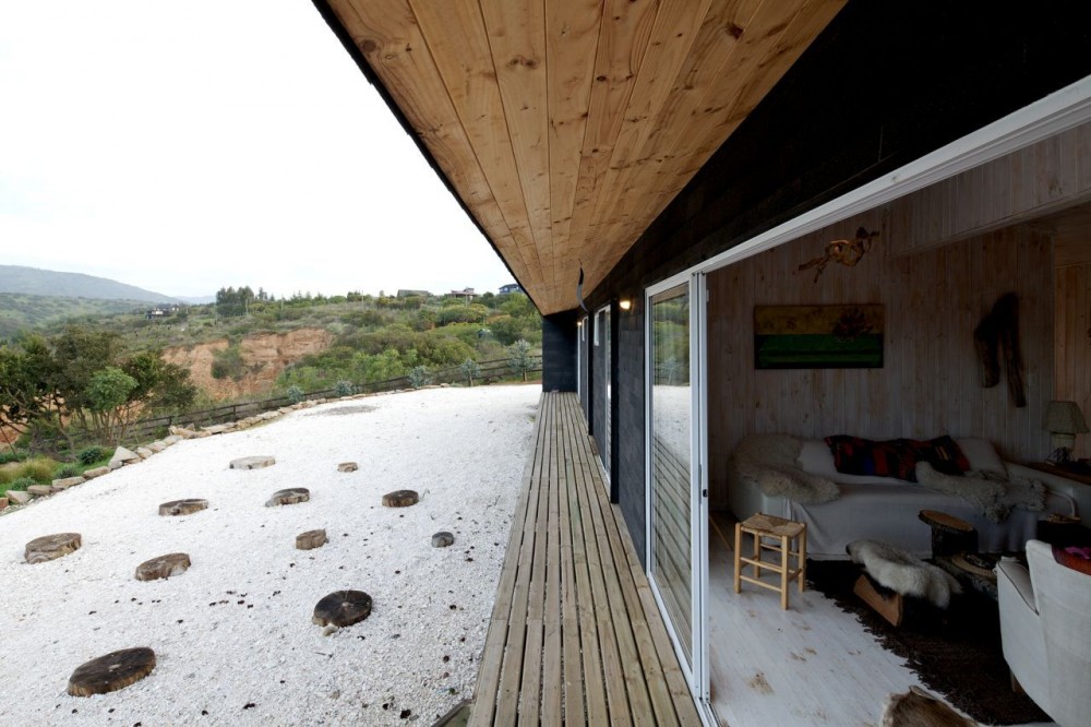Casa Maitencillo / Mas y Fernández Arquitectos Asociados