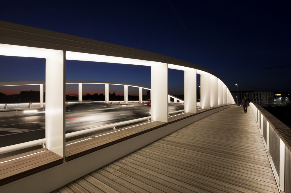 Compiegne Bridge / Explorations Architecture