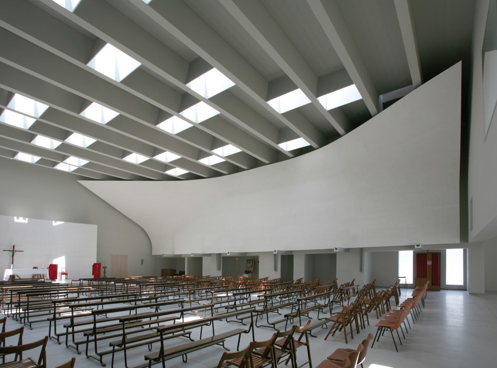 Christ Resurrection Church / Cino Zucchi Architetti