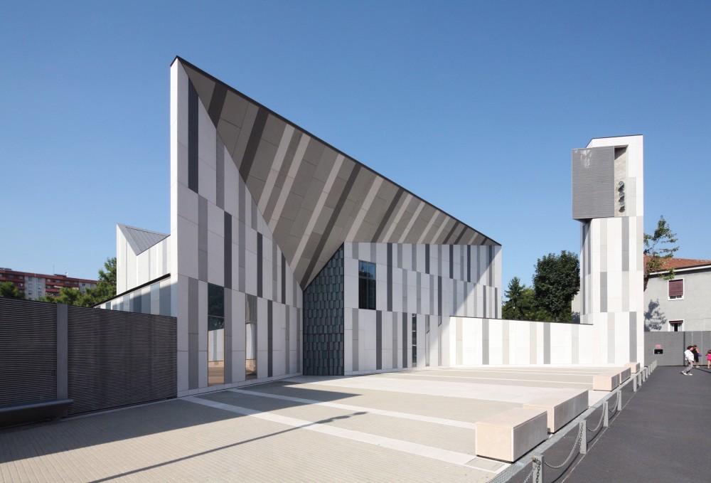 Christ Resurrection Church / Cino Zucchi Architetti