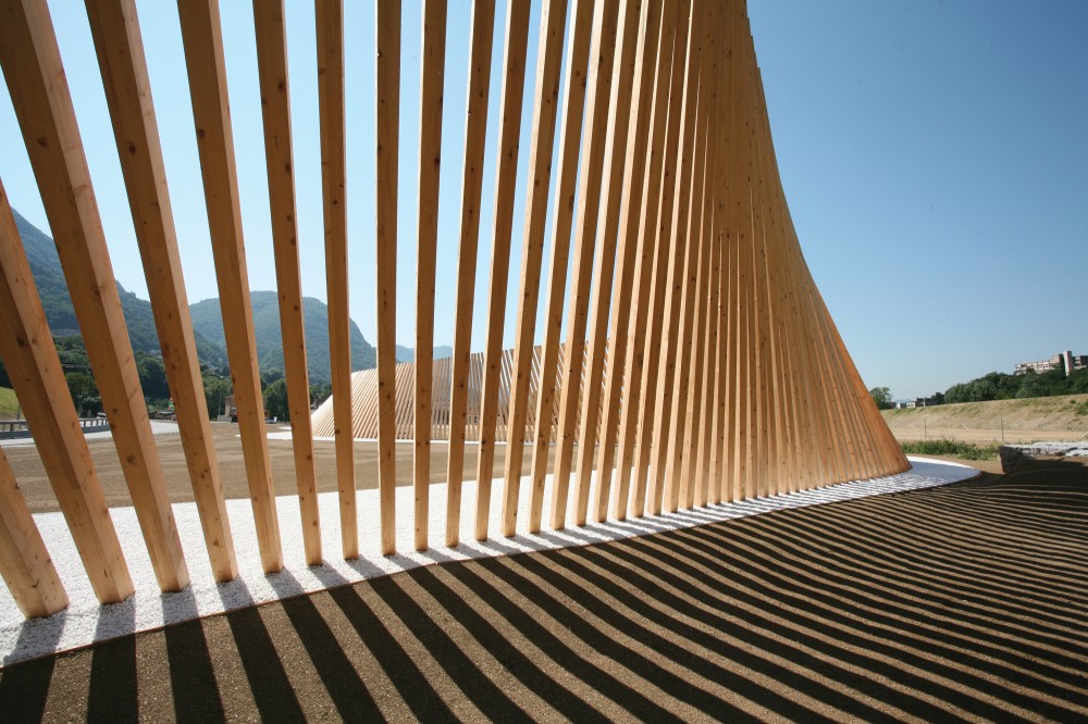 Vadeggio-Cassarate Gallery / Cino Zucchi Architetti