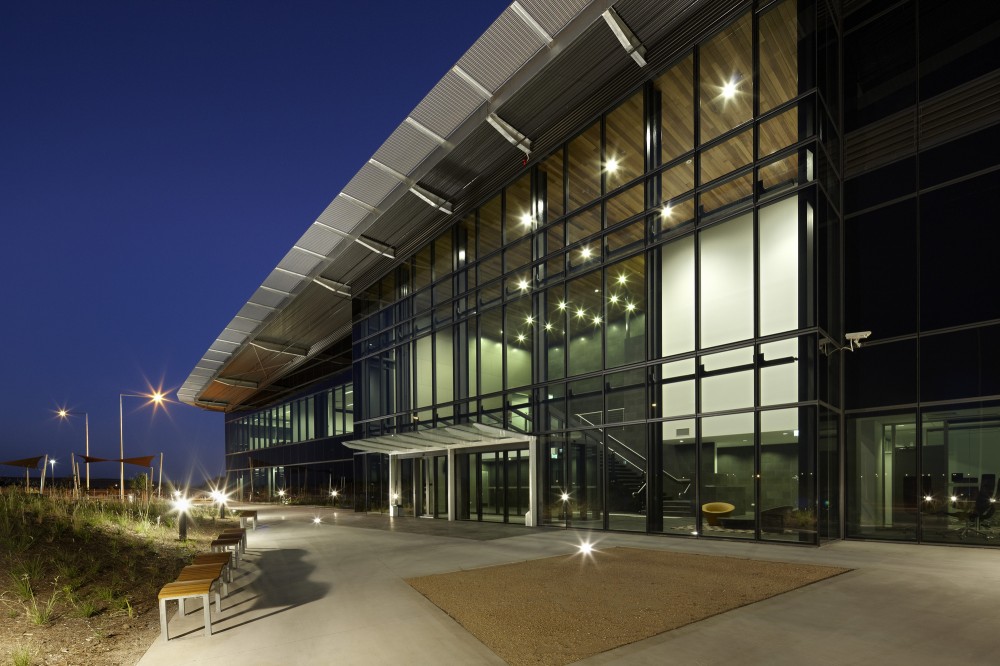 Craigieburn Train Maintenance Facility / HBO+EMTB