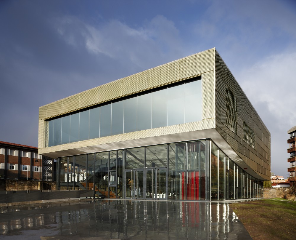 “La Asunción” School Extension / Romina Barbieri Petrelli, Miguel Díaz-Negrete, Pablo Martín Hevia