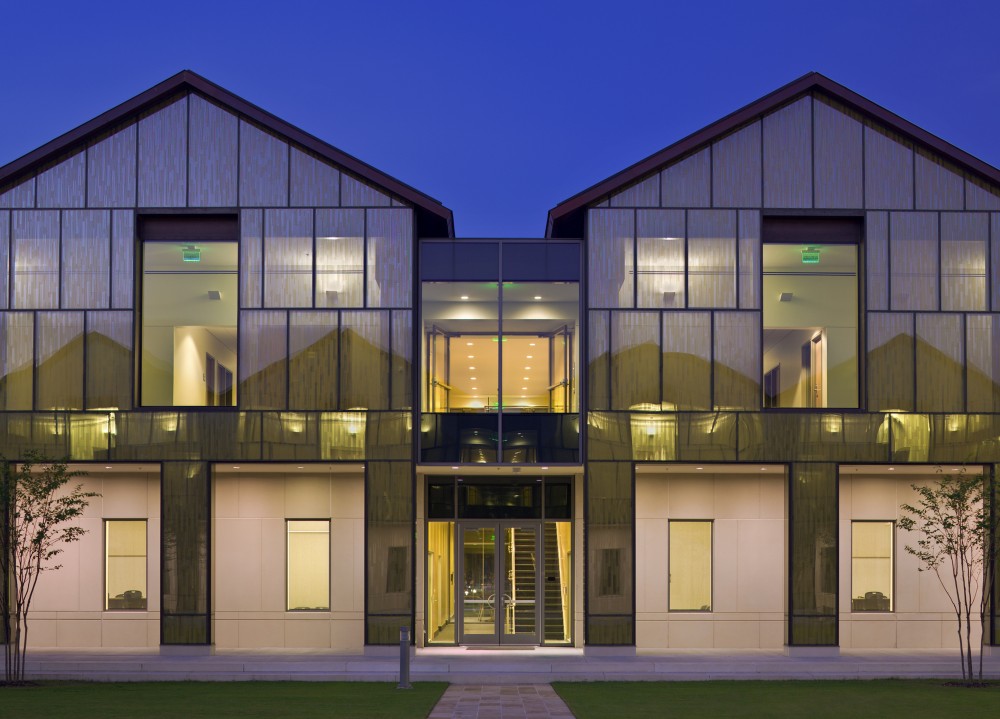 E.J. Ourso College of Business / ikon.5 architects