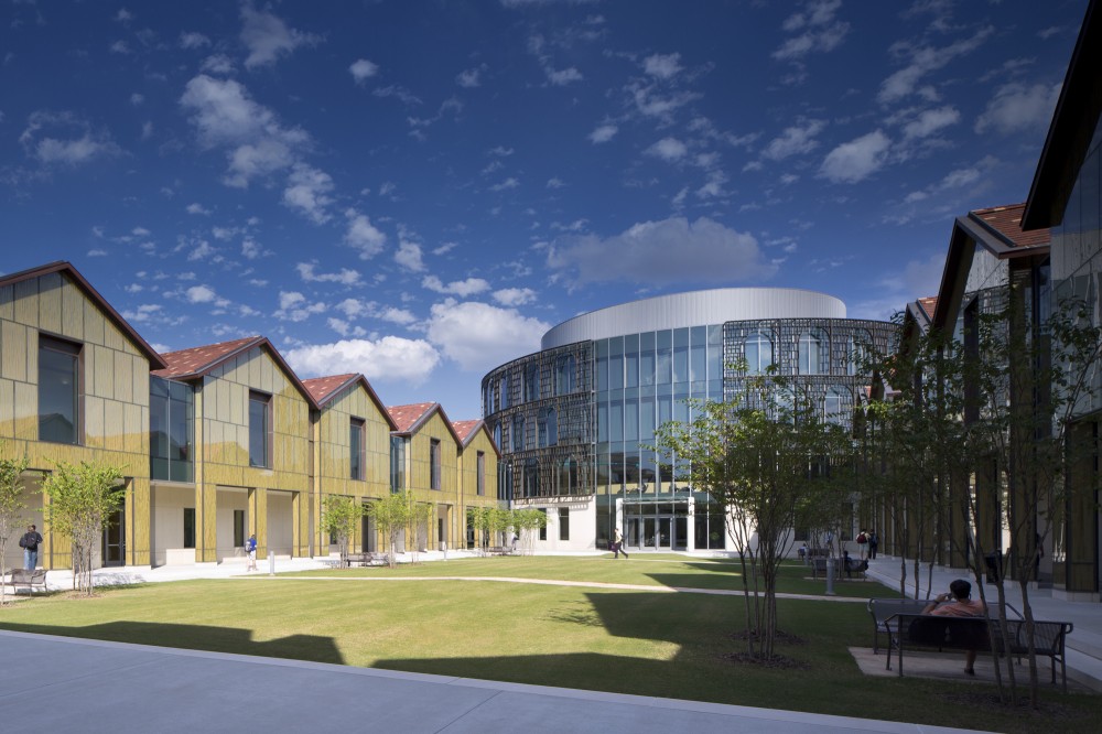 E.J. Ourso College of Business / ikon.5 architects