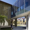 E.J. Ourso College of Business / ikon.5 architects E.J. Ourso College of Business / ikon.5 architects © Brad Feinknopf