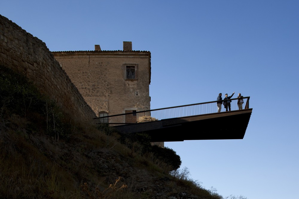 Almazan Main Square / ch+qs arquitectos
