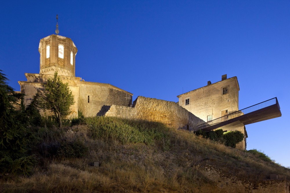 Almazan Main Square / ch+qs arquitectos