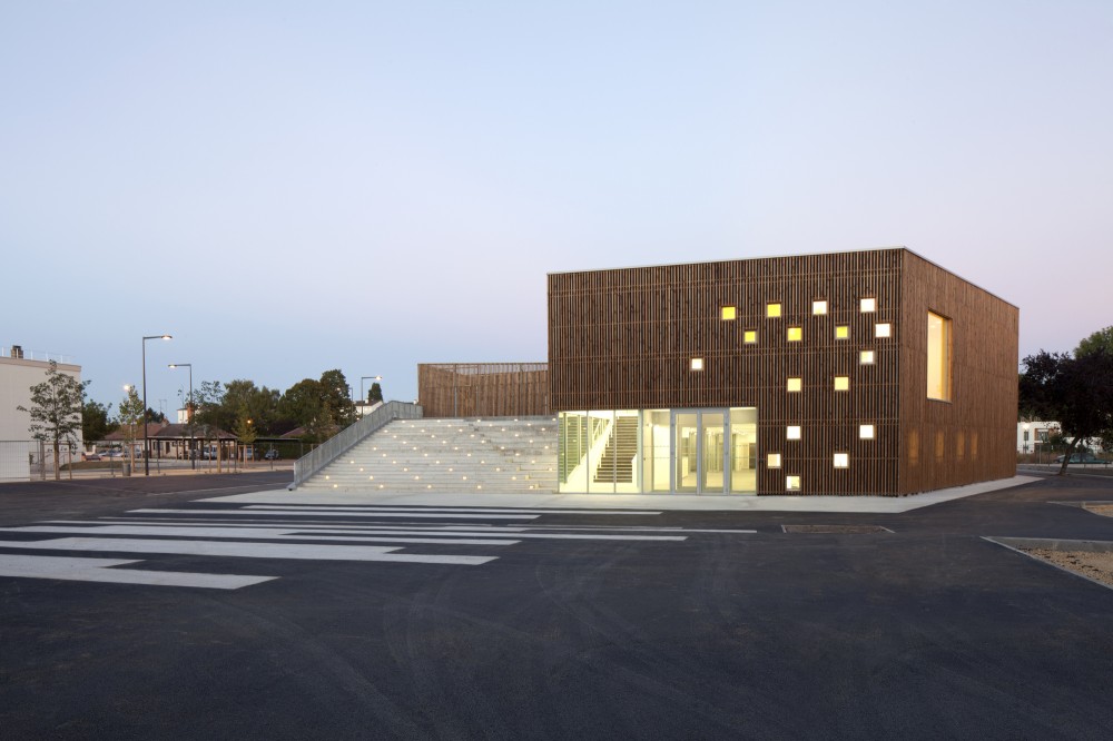 Cultural Center in Nevers / Ateliers O-S architectes