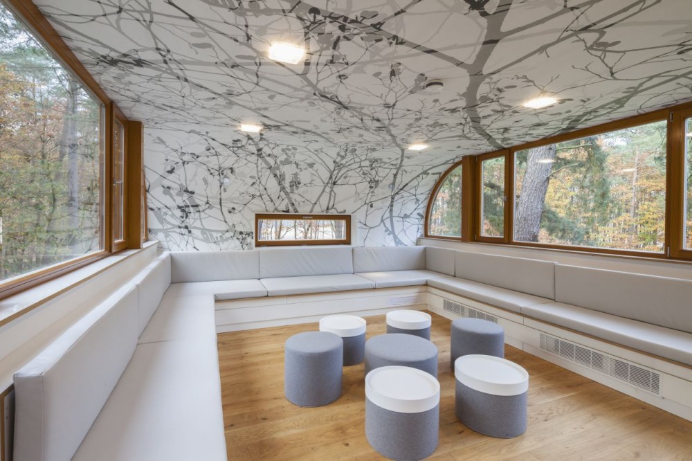 The Tree House / Baumraum