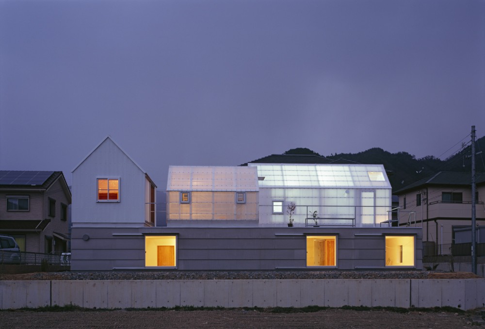 House in Yamasaki / Tato Architects