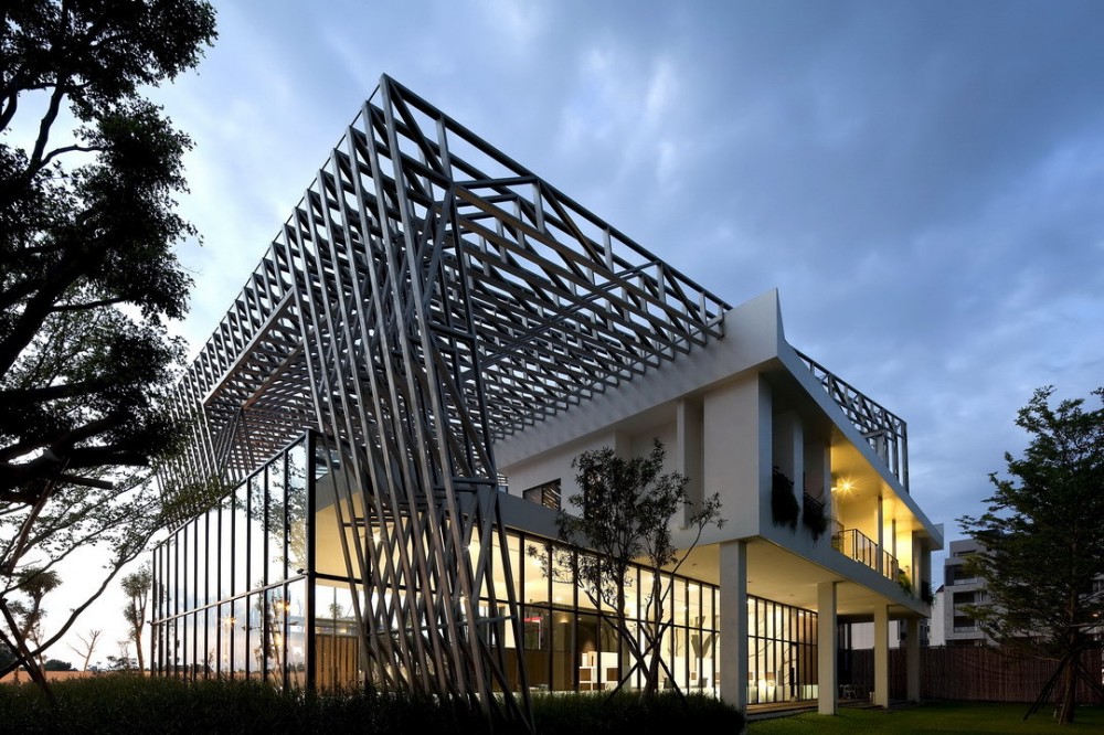 Summit Housing Sales Center / Lab Modus