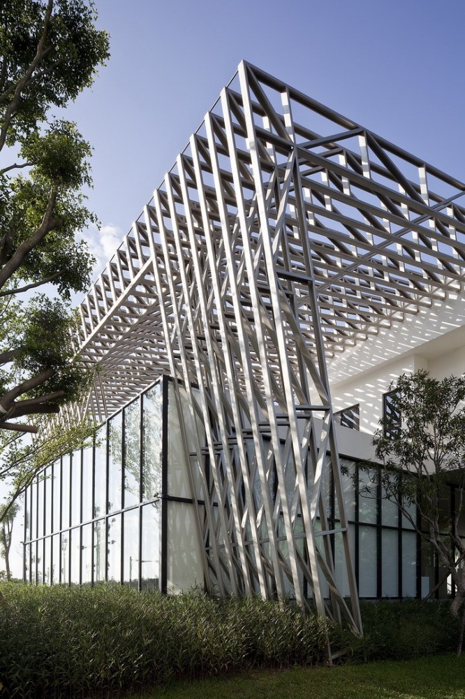 Summit Housing Sales Center / Lab Modus