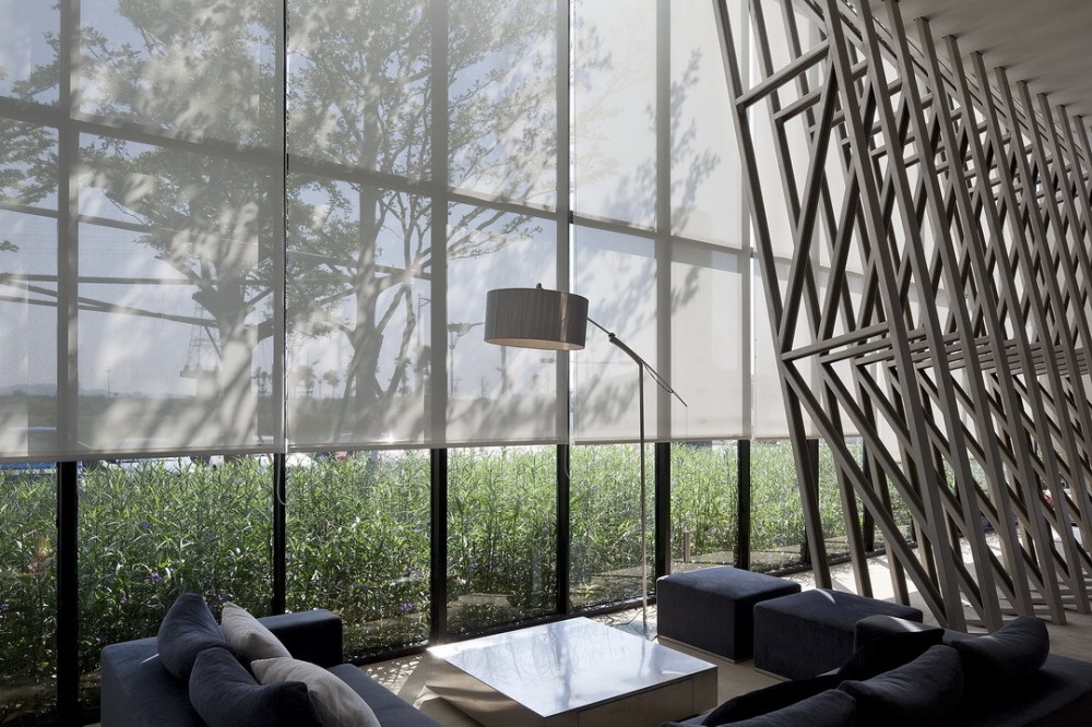 Summit Housing Sales Center / Lab Modus