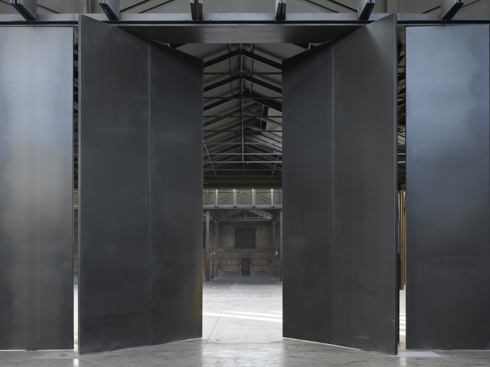 Hangar 16 / Iñaqui Carnicero Architecture