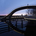 Melkwegbrug / NEXT Architects Melkwegbrug / NEXT Architects © Jeroen Musch