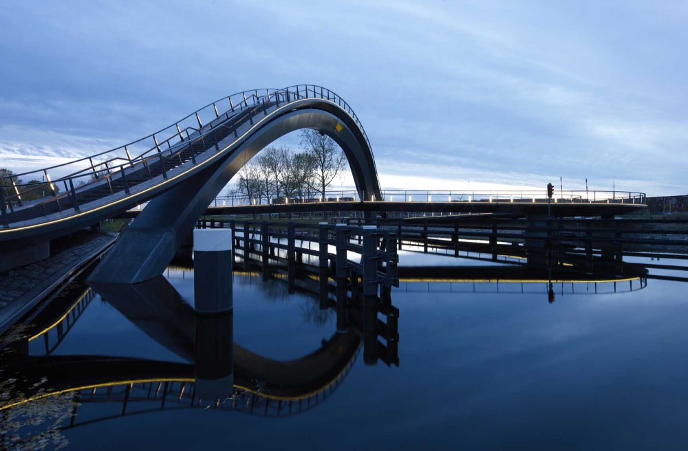 Melkwegbrug / NEXT Architects