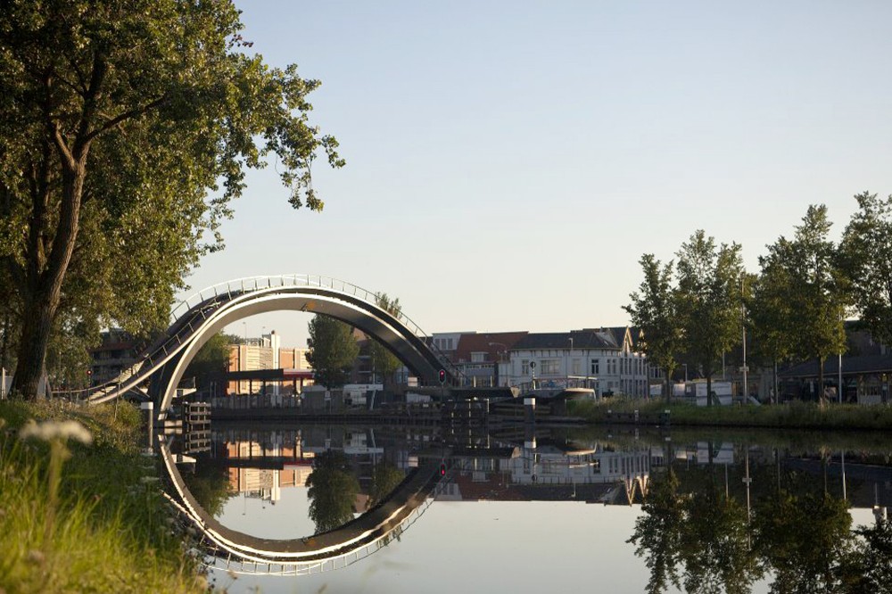 Melkwegbrug / NEXT Architects