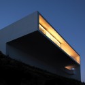 Casa En Un Acantilado / Fran Silvestre Arquitectos Casa En Un Acantilado / Fran Silvestre Arquitectos © Diego Opazo