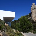 Casa En Un Acantilado / Fran Silvestre Arquitectos Casa En Un Acantilado / Fran Silvestre Arquitectos © Diego Opazo