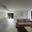 Casa En Un Acantilado / Fran Silvestre Arquitectos