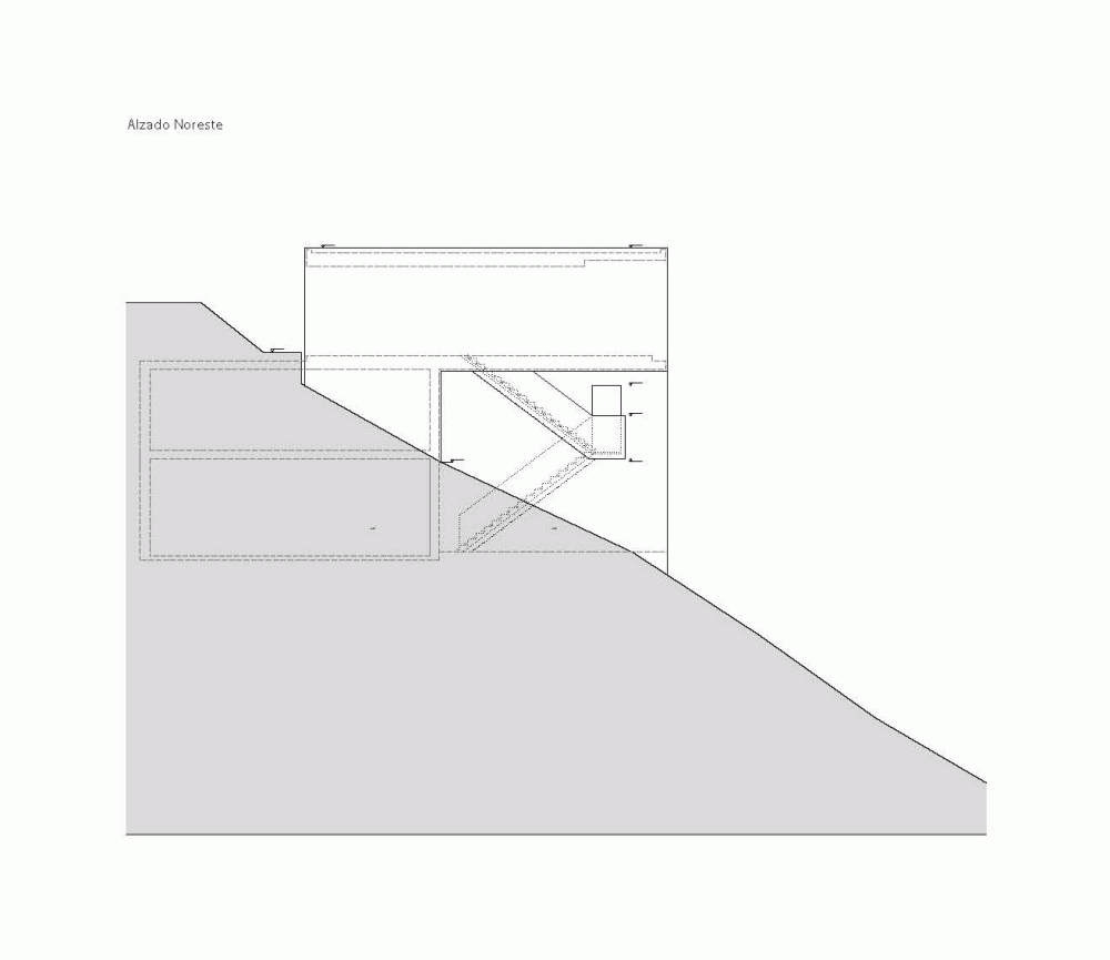 House on the Cliff / Fran Silvestre Arquitectos