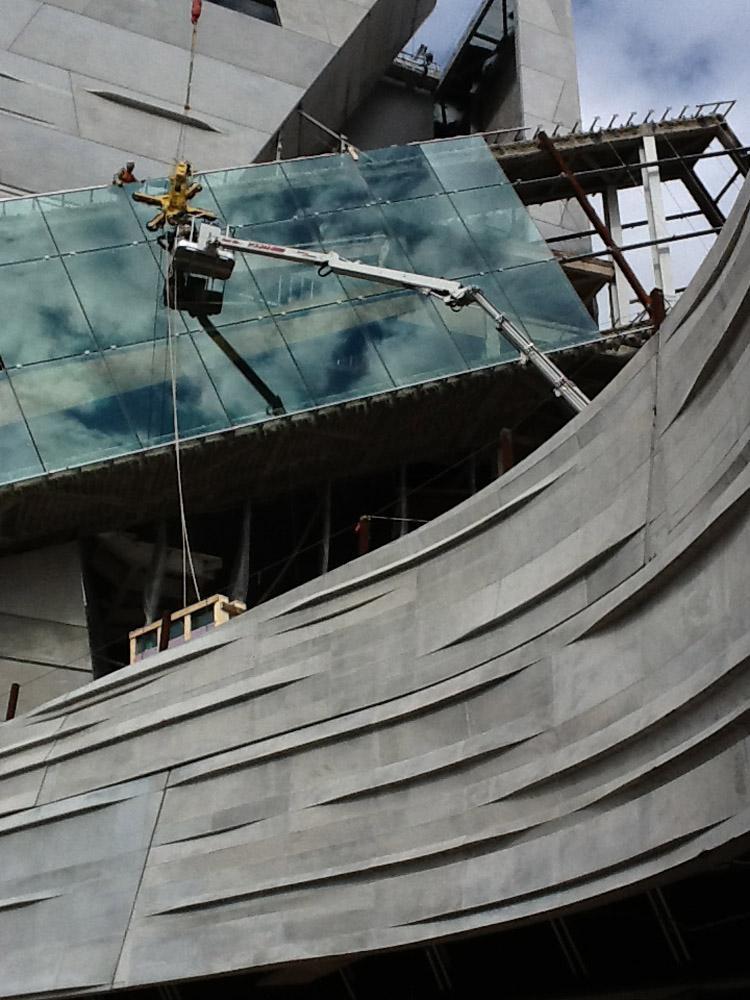 Perot Museum of Nature and Science / Morphosis