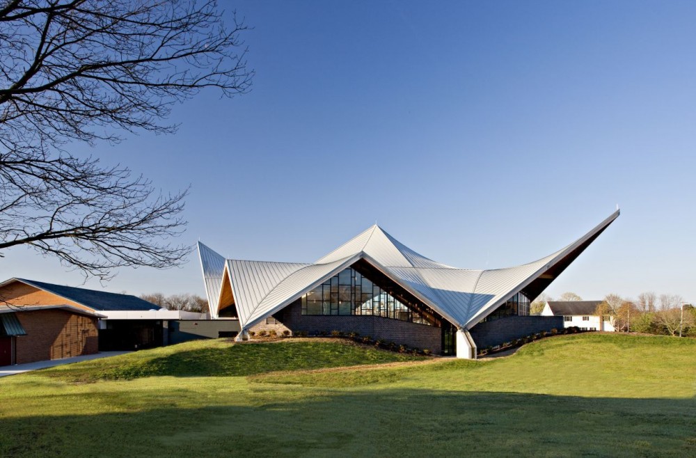 The Church of St. Aloysius / Erdy McHenry Architecture