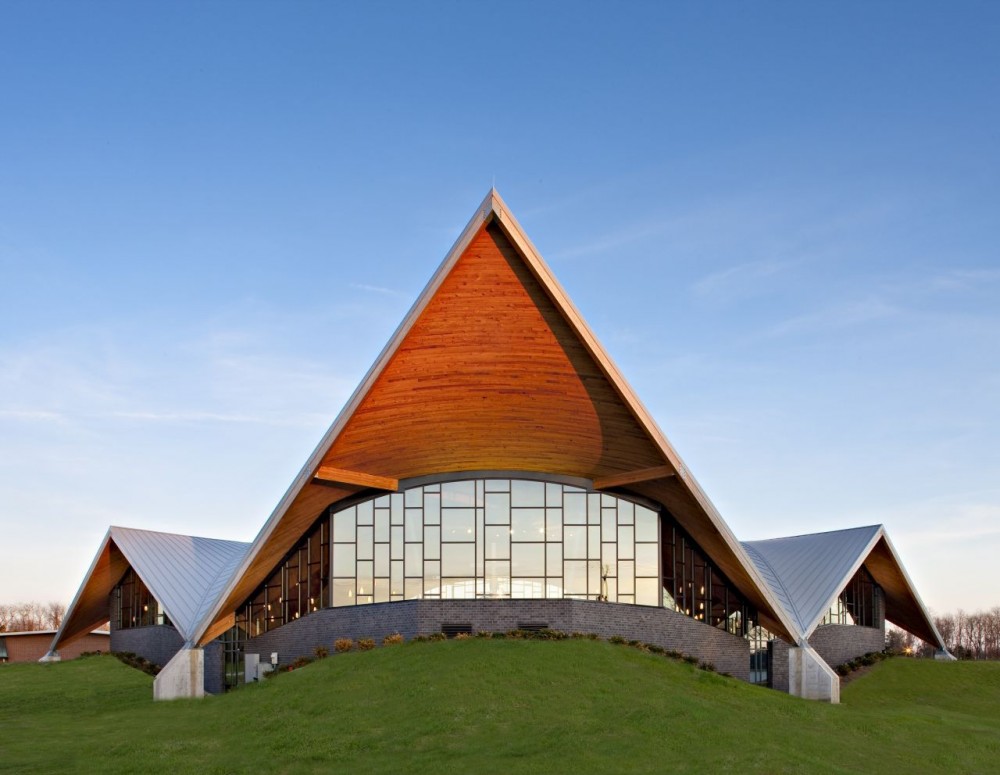 The Church of St. Aloysius / Erdy McHenry Architecture