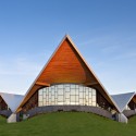The Church of St. Aloysius / Erdy McHenry Architecture © Alan Schindler