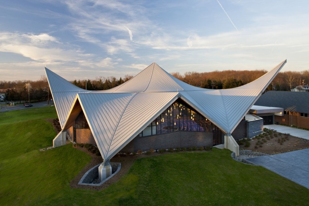 The Church of St. Aloysius / Erdy McHenry Architecture