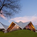 The Church of St. Aloysius / Erdy McHenry Architecture © Alan Schindler