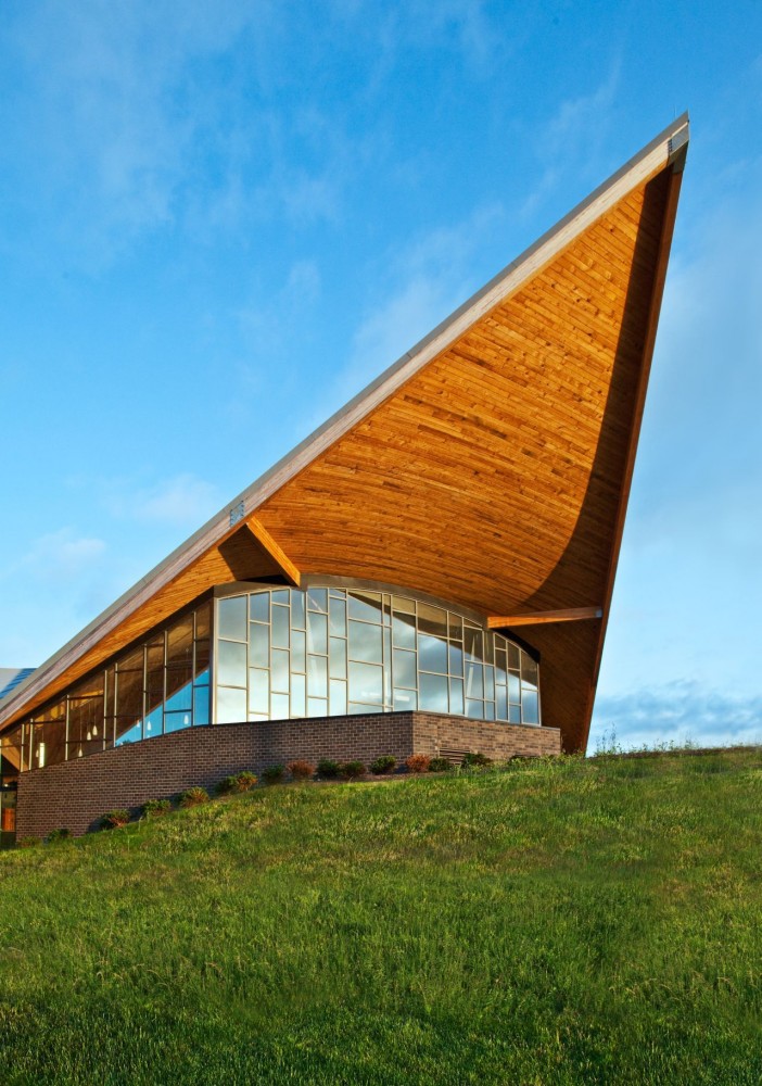 The Church of St. Aloysius / Erdy McHenry Architecture
