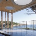 House R / Kaboom Architecture House R / Kaboom Architecture © Jean Baptiste Reol