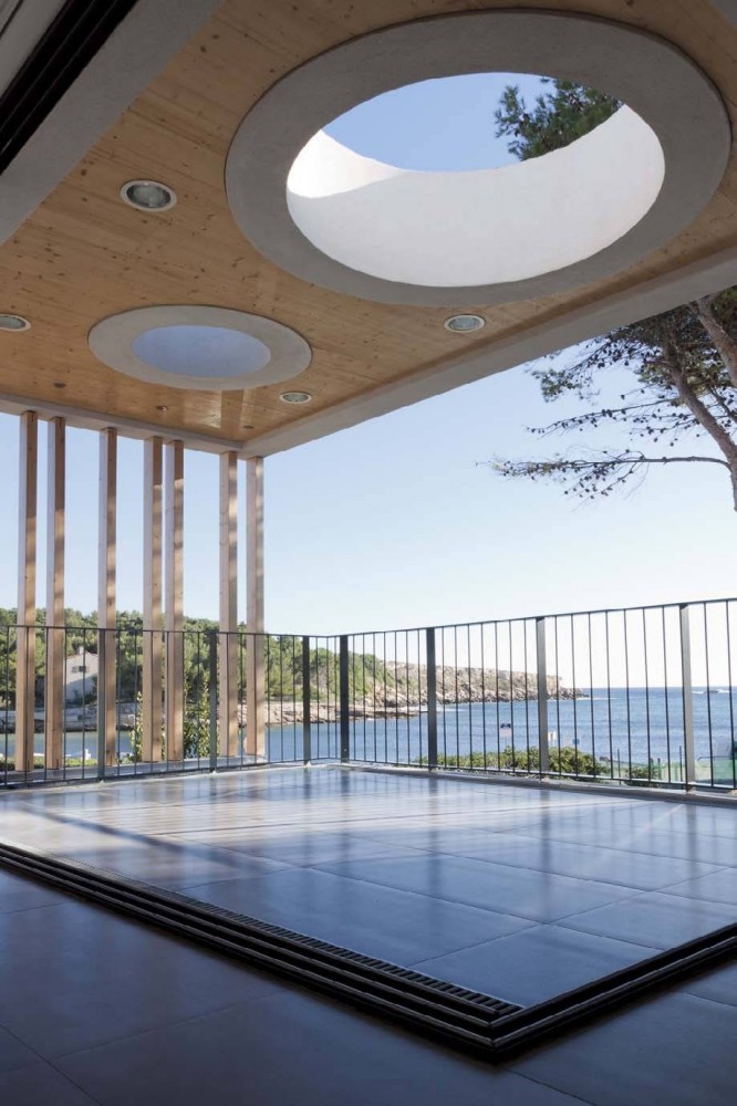 House R / Kaboom Architecture