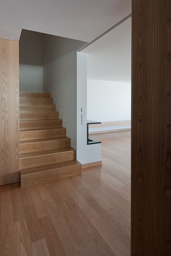 Agudela House / Rui Cerqueira Barros