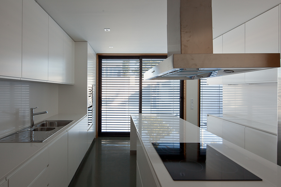 Agudela House / Rui Cerqueira Barros
