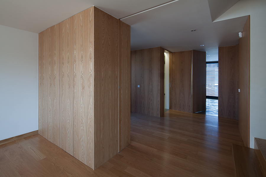 Agudela House / Rui Cerqueira Barros