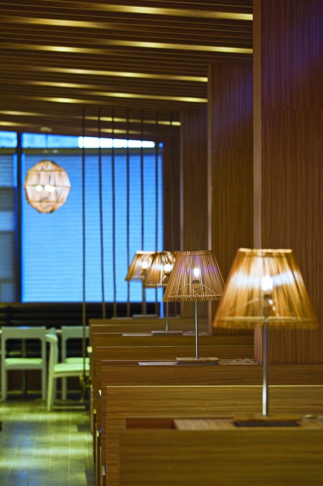 Izakaya Singer / Panorama