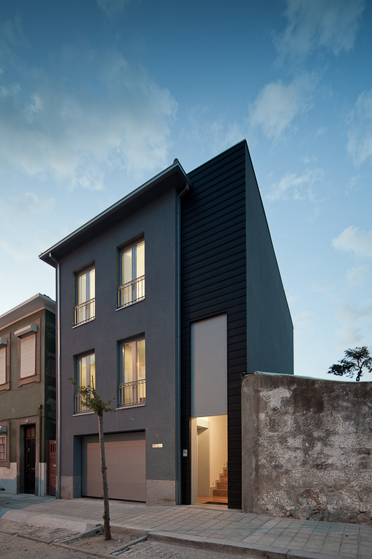 Corpo Santo House / Rui Cerqueira Barros
