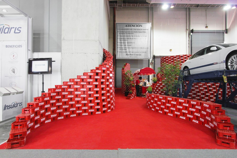 Upcycling Pavilion / BNKR Arquitectura