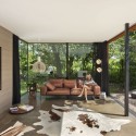 Railway House Santpoort / Zecc Architects Railway House Santpoort / Zecc Architects © Cornbread